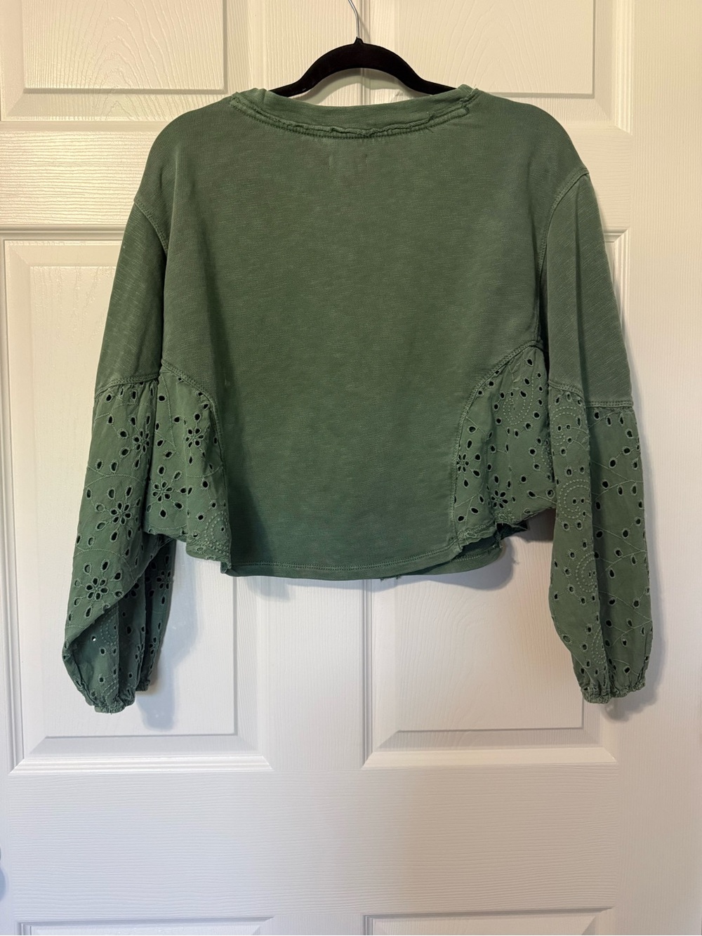 Anthropologie Pilcro Eyelet Batwing Top-S - Picture 5 of 8